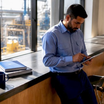 Facility operator monitoring system data
