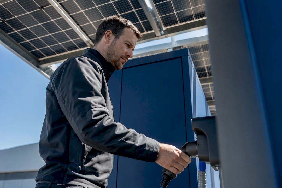 Solar canopy supporting facility fleet charging