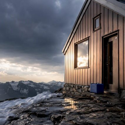 Mountain refuge with lightning protection during storm