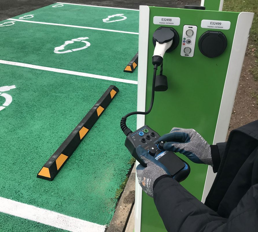 EV charging stations maintenance - Indelec Mobility