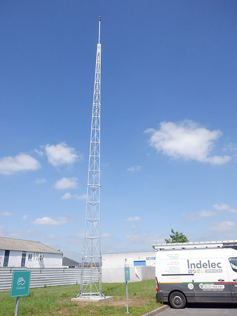 OVH cloud data center equipped with the latest generation of Prevectron3 Early Streamer Emission lightning rods by Indelec